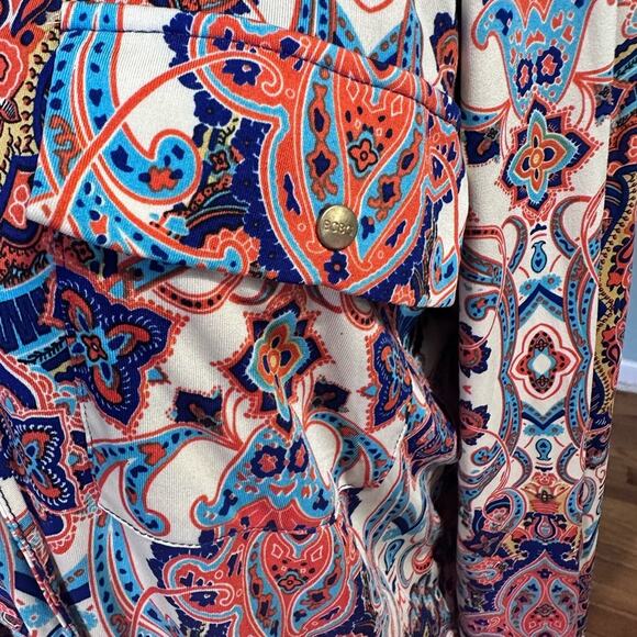 BCBG MaxAzria Bright Paisley Blouse NWT - Picture 5 of 10